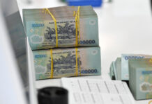 Phạm tội lừa đảo chiếm đoạt tài sản trên 2 tỷ phạt tù mấy năm? Bồi thường thế nào?