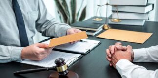 Tranh chấp hợp đồng chuyển đổi, chuyển nhượng, cho thuê, cho thuê lại quyền sử dụng đất, thế chấp hoặc bảo lãnh, góp vốn bằng gia trị quyền sử dụng đất