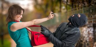 Phòng vệ gây thương tích, tôi phải chịu trách nhiệm hình sự ra sao?