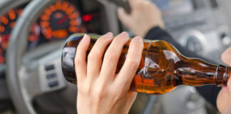 Trường hợp giao ô tô, xe máy cho người uống bia, rượu điều khiển sẽ bị xử lý như thế nào?